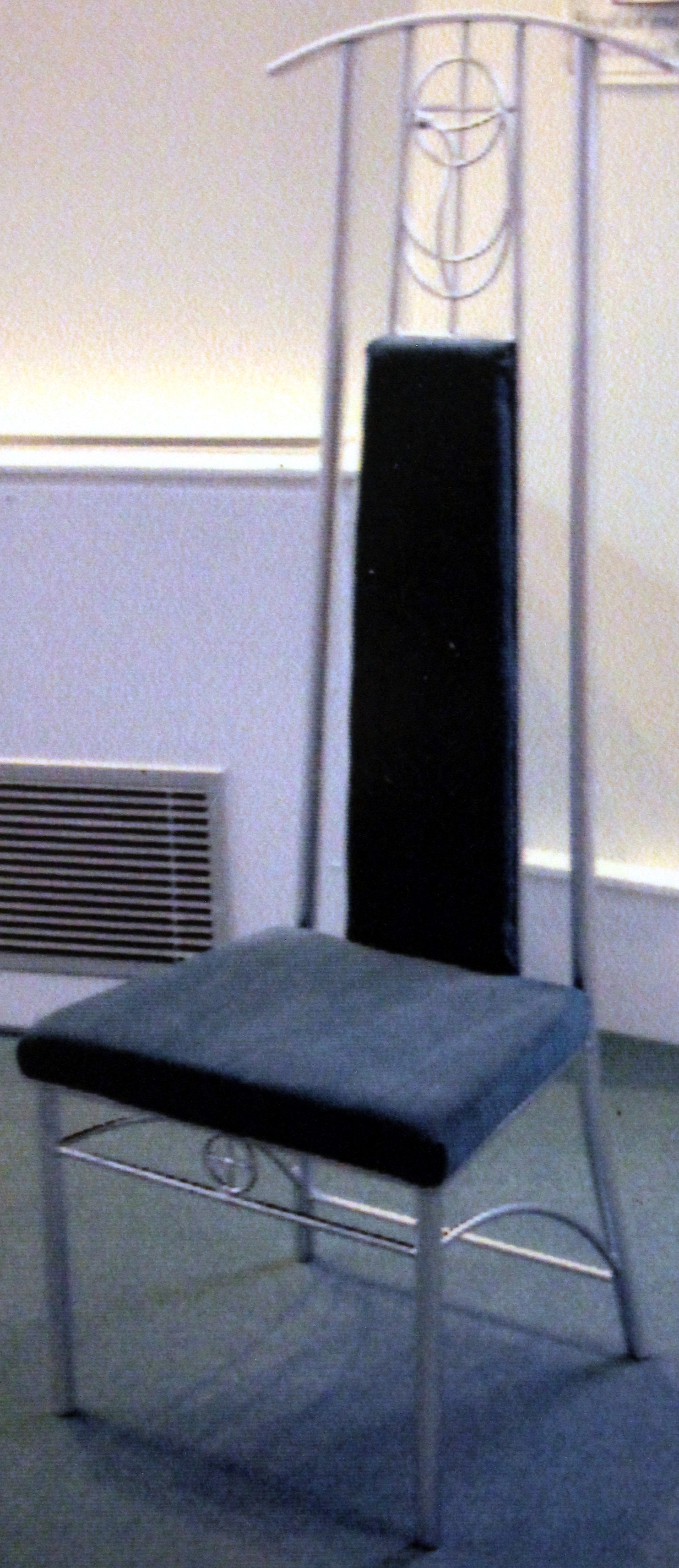 St Ninians Oratory chair 1